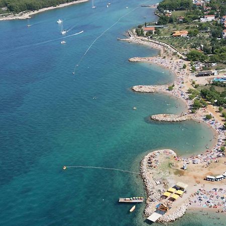 2-Bedroom Apartment 300M From Beach In Punat Kültér fotó
