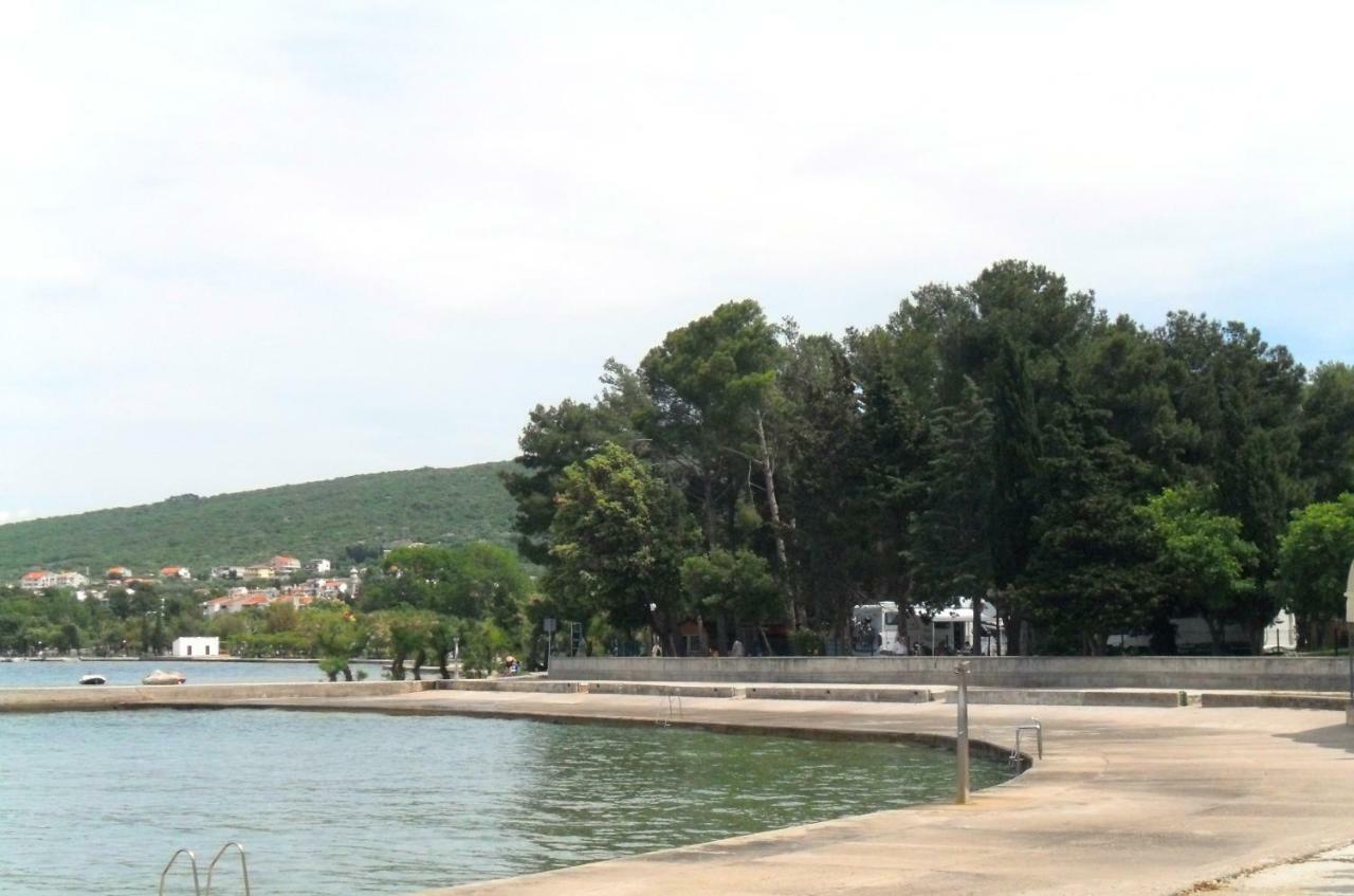 2-Bedroom Apartment 300M From Beach In Punat Kültér fotó